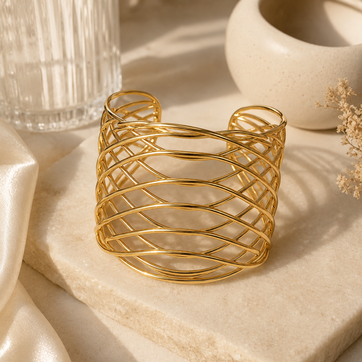 Lattice Cuff