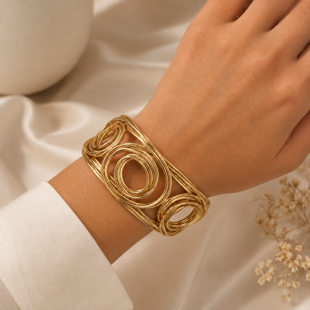 Knot Cuff